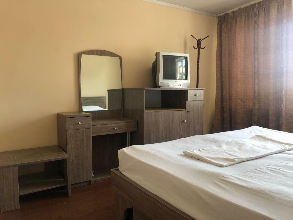 Tourist Hotel Schymkent Exterior foto